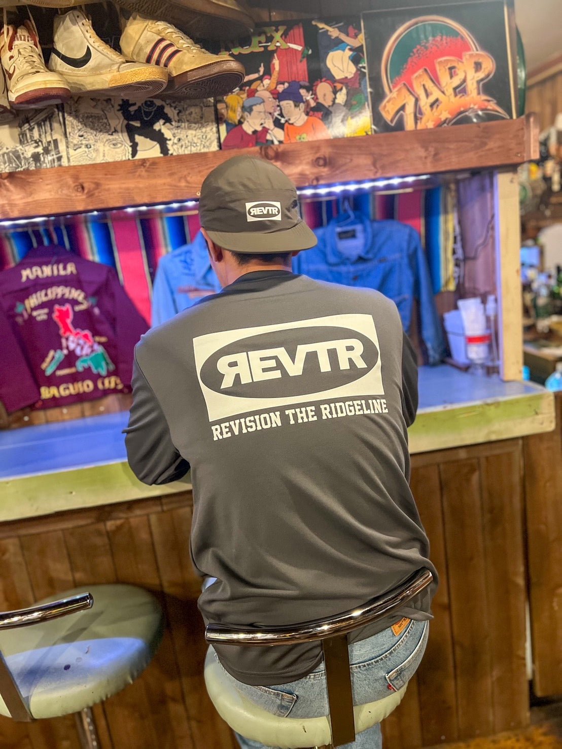 (DLS)REVTR SQUARE 021