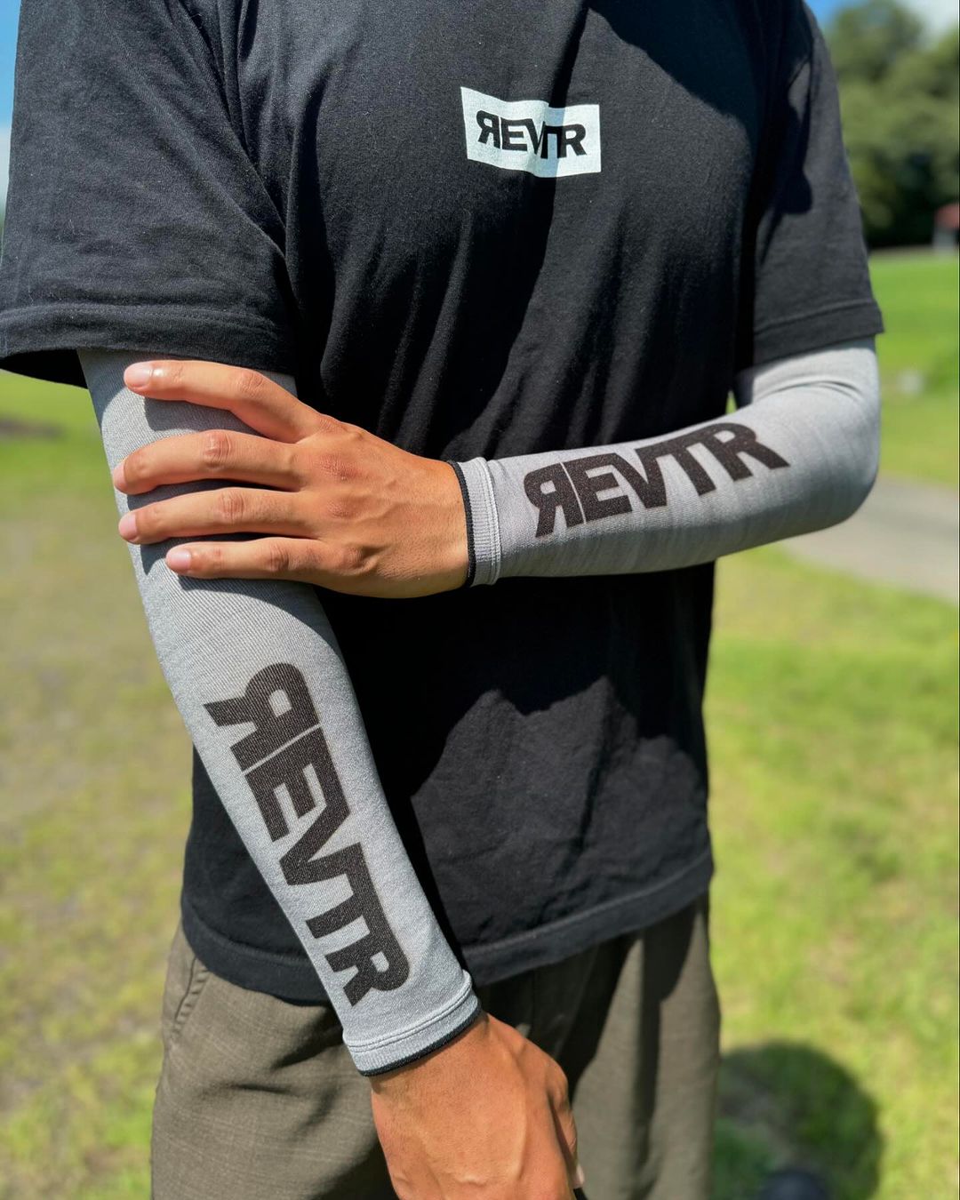 アームカバー（在庫限り）