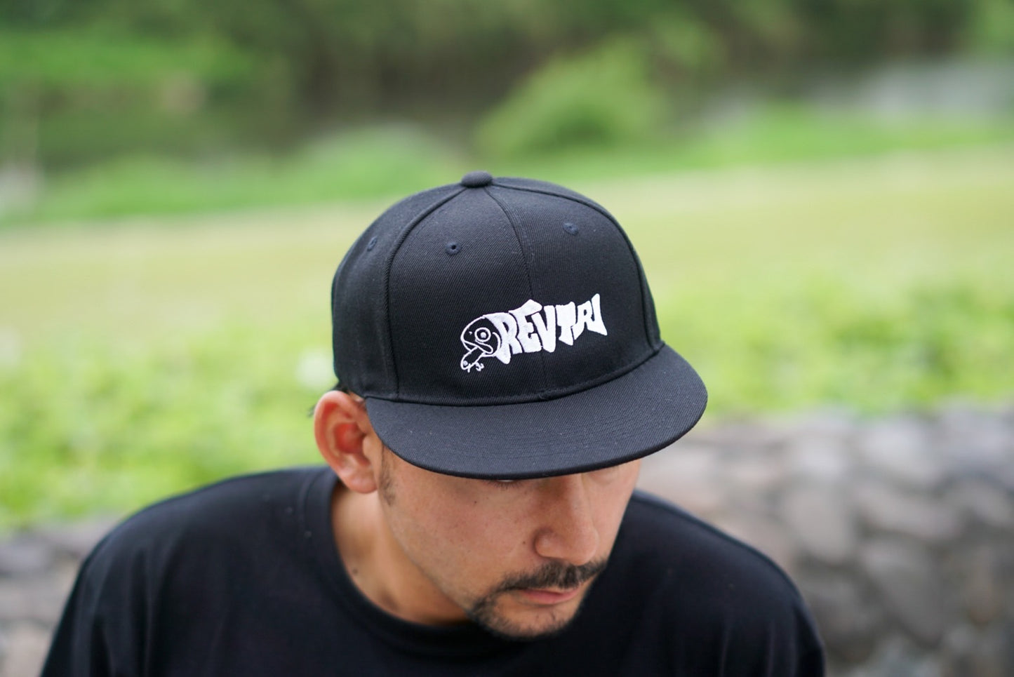 SNAPBACK CAP "REVTE FISH" 002